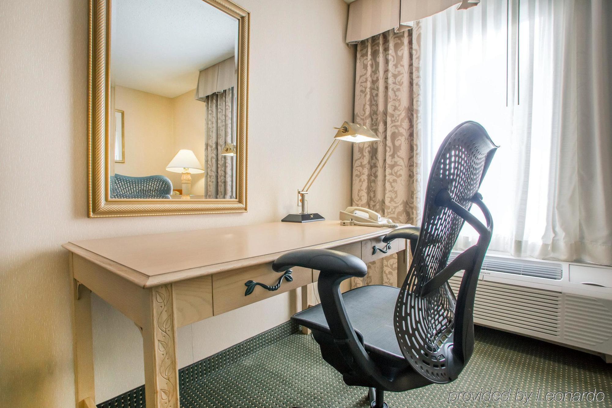 La Quinta Inn & Suites By Wyndham Саут-Холланд Экстерьер фото